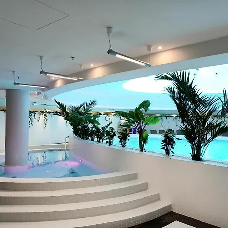 Luksusowy Z Widokiem, Basenem I Sauna Hanza Tower * Štetín