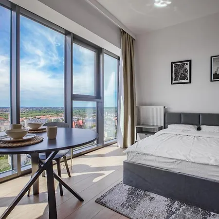 Apartment Hanza Tower