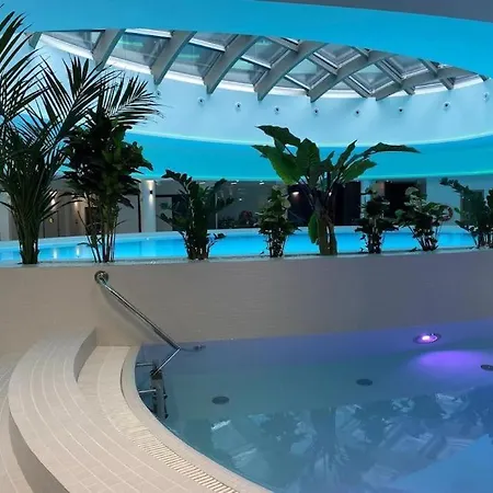 Luksusowy Z Widokiem, Basenem I Sauna Hanza Tower Apartment