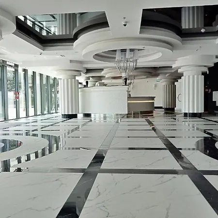 Apartament Luksusowy Z Widokiem, Basenem I Sauną Hanza Tower *