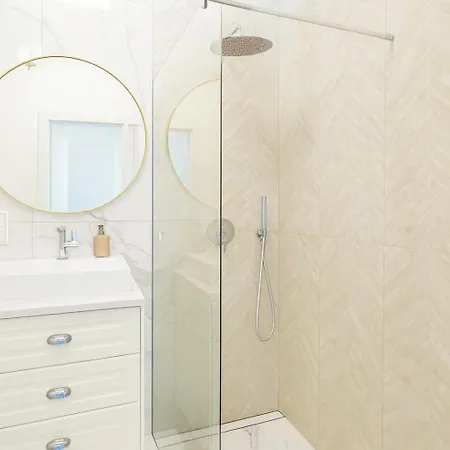 Luksusowy Z Widokiem, Basenem I Sauna Hanza Tower