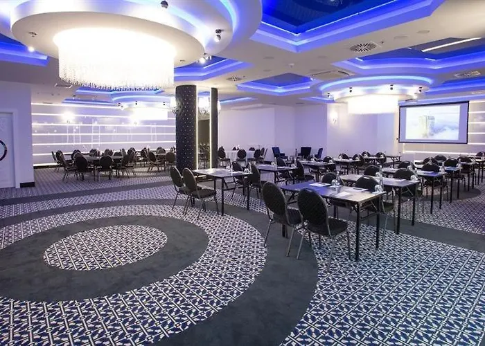 Daire Luksusowy Z Widokiem, Basenem I Sauna Hanza Tower *