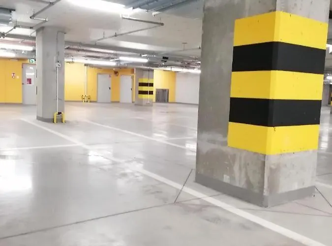 شقة Luksusowy Z Widokiem, Basenem I Sauna Hanza Tower