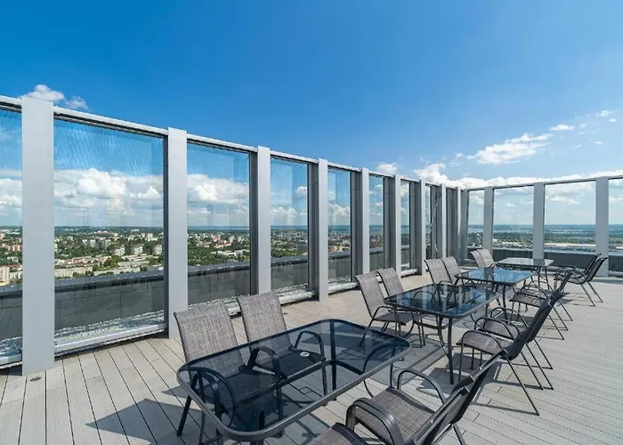 Luksusowy Z Widokiem, Basenem I Sauna Hanza Tower Apartamento *