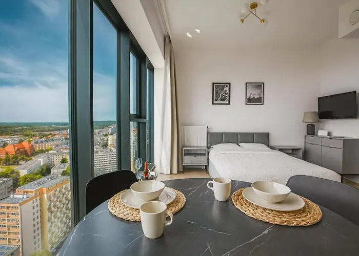 Luksusowy Z Widokiem, Basenem I Sauna Hanza Tower Apartamento *