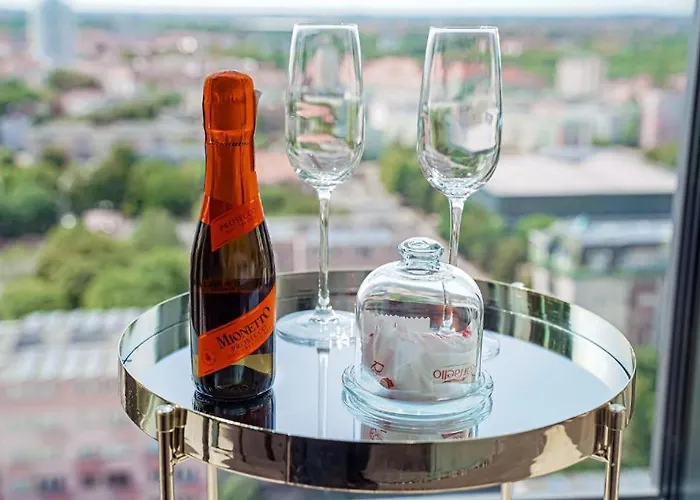 شقة Luksusowy Z Widokiem, Basenem I Sauna Hanza Tower